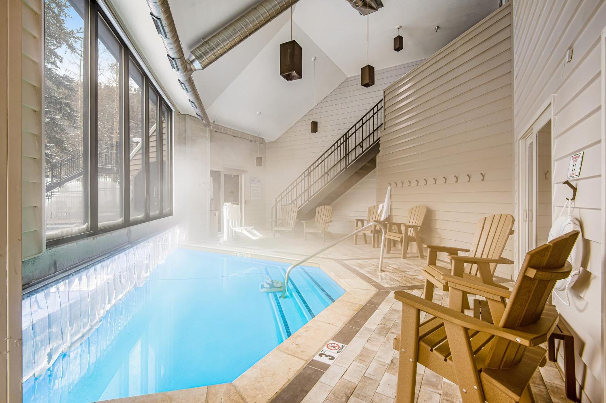 Iron Horse Studio Retreat Winter Park Rum bild